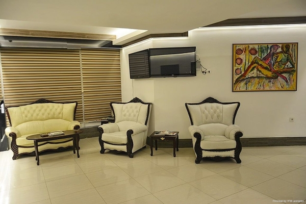 Hotel De KOKA (Skopje)
